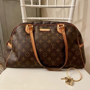⭐️ SOLD ⭐️ LOUIS VUITTON - Montorgueil PM Beauty
